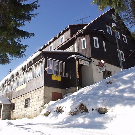 Hotel Flora Dolni Misecky Vítkovice Екстериор снимка