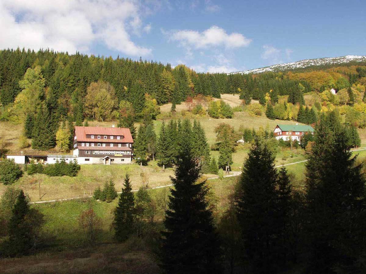 Hotel Flora Dolni Misecky Vítkovice Екстериор снимка