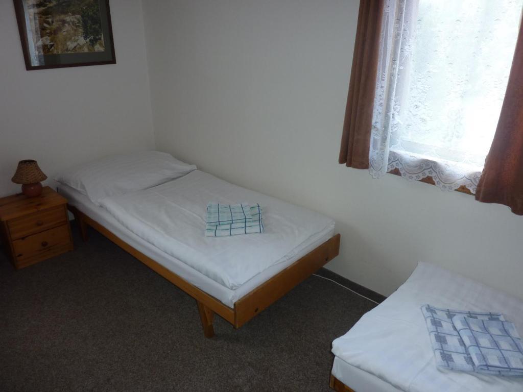 Hotel Flora Dolni Misecky Vítkovice Екстериор снимка